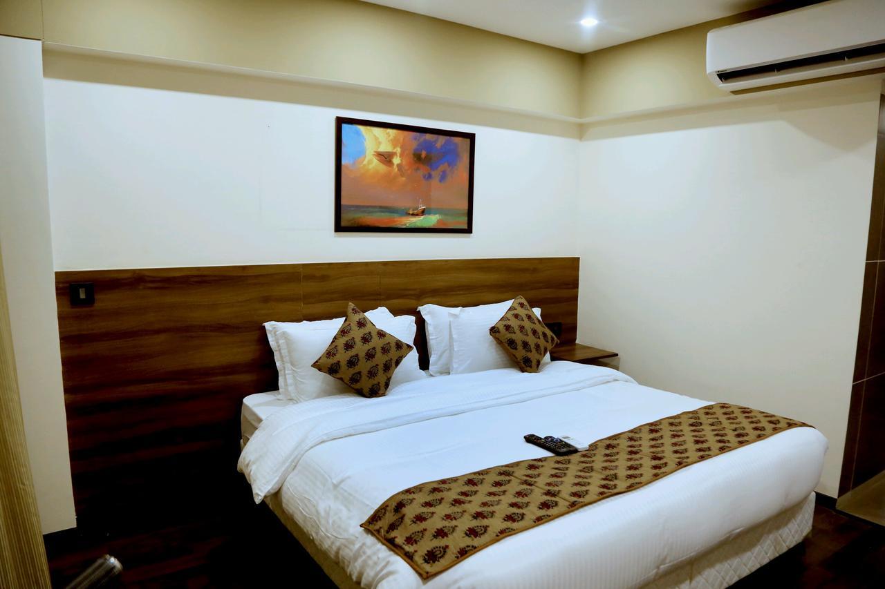 Hotel Mumbai House Andheri East, Bombay Esterno foto