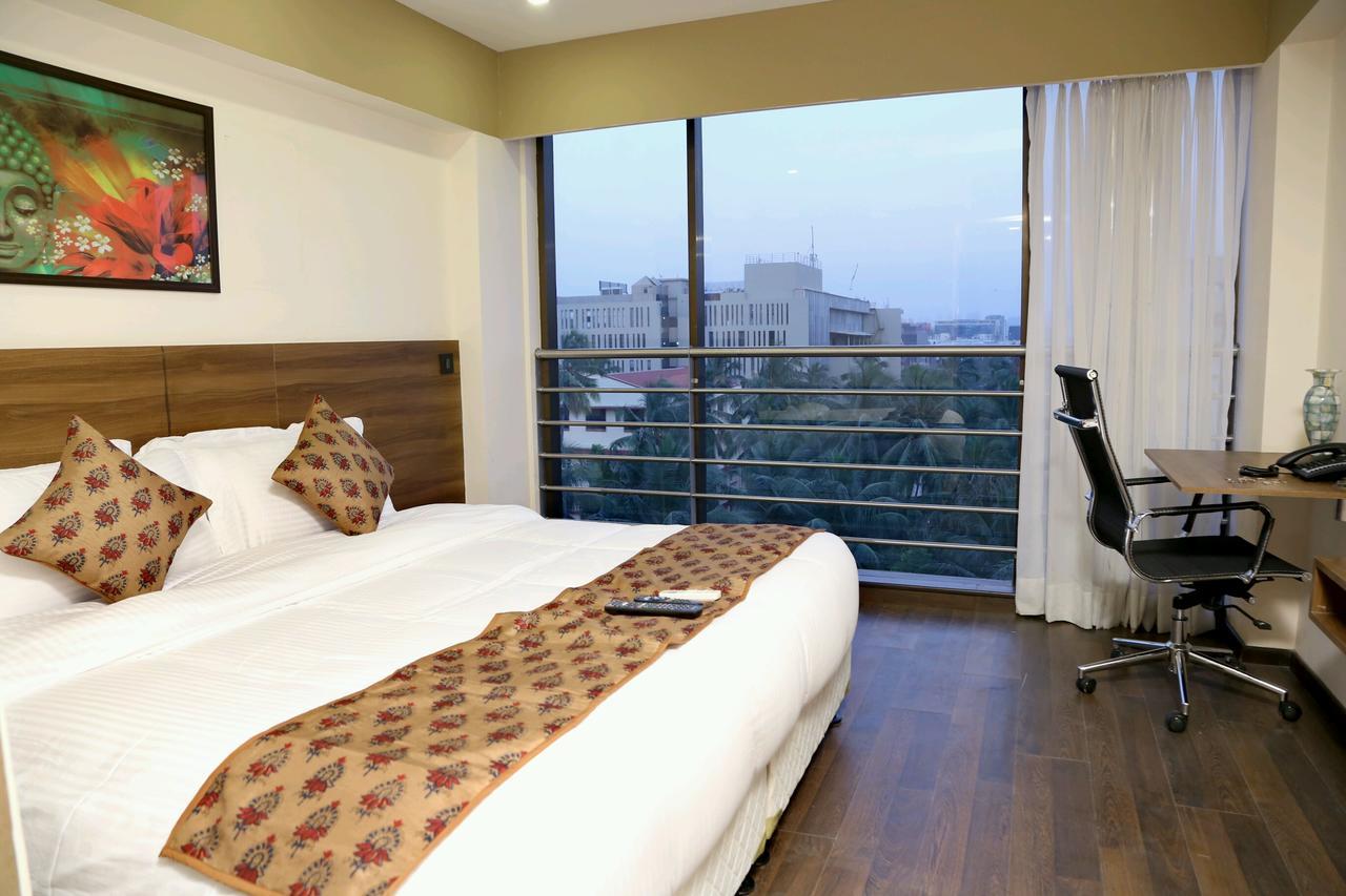Hotel Mumbai House Andheri East, Bombay Esterno foto