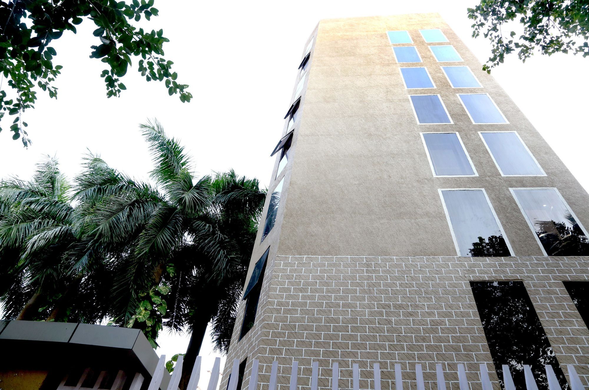 Hotel Mumbai House Andheri East, Bombay Esterno foto